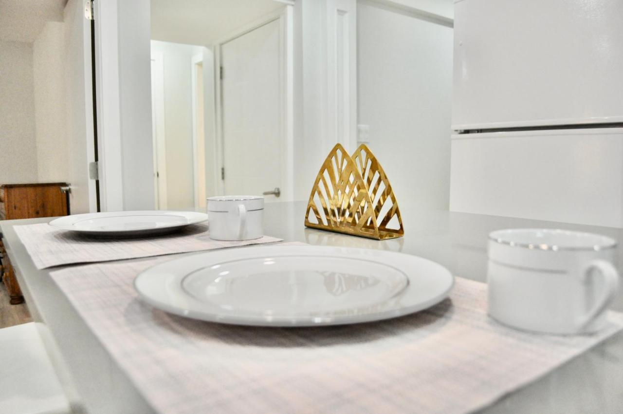 Stylish 1 Bedroom Suite In North Vancouver 10 Mins Ski Exterior foto