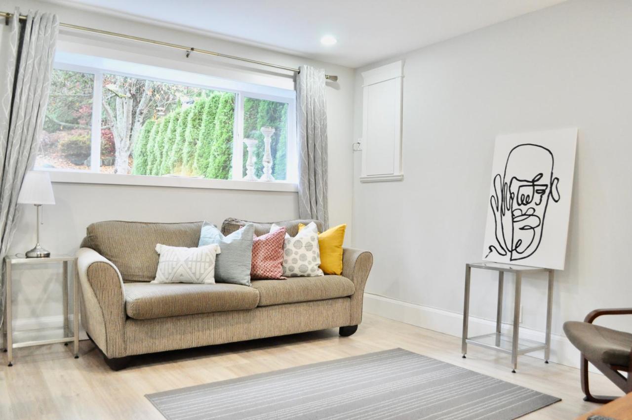 Stylish 1 Bedroom Suite In North Vancouver 10 Mins Ski Exterior foto